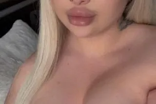 blue eyed bombshell - Image 3