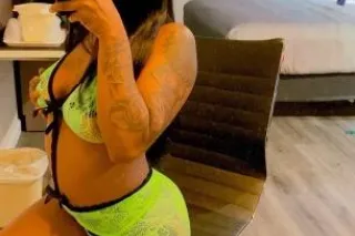 HELLO GENTLEMEN😋🫦YOUNG, WET &amp; TIGHT - Image 3